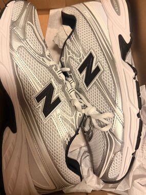 New Balance Silver and Black Mesh Running Sneakers